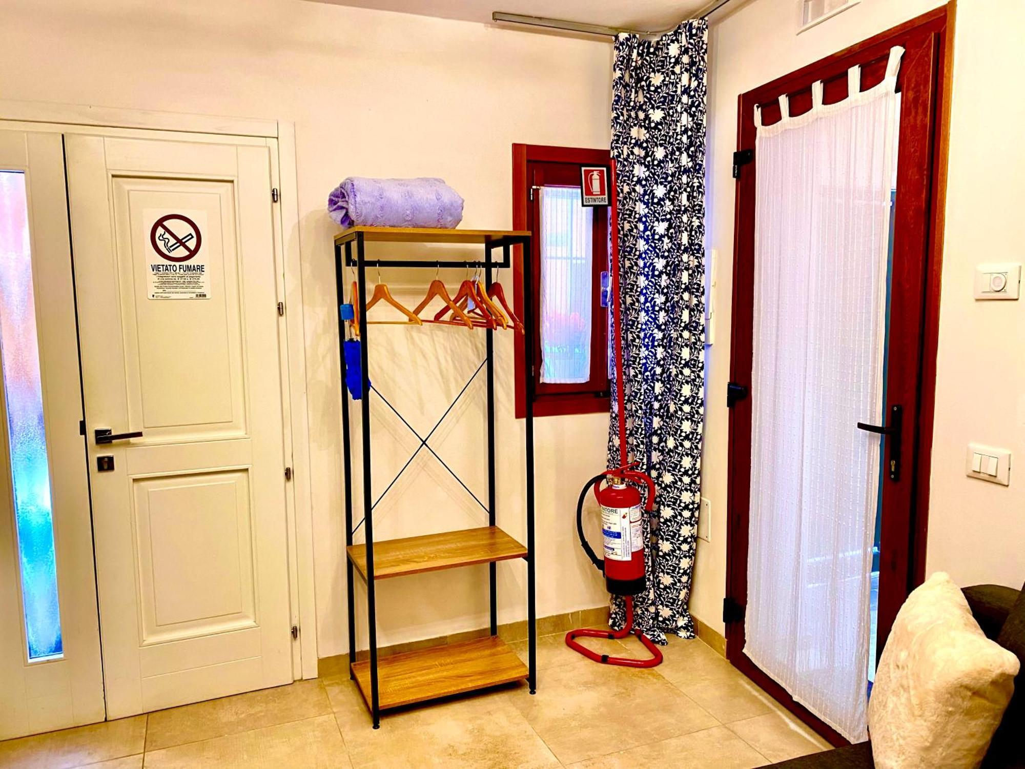 Casabella Chioggia Casa Indipendente Con Corte Екстериор снимка